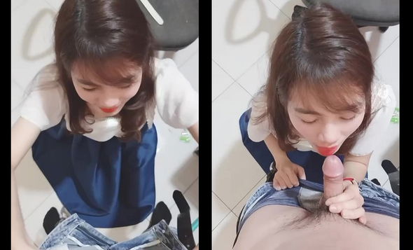 Em nhân viên văn phòng tranh thủ buổi trưa bên anh